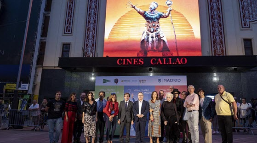 El Ayuntamiento y productores lanzan una campaña para promocionar la nueva temporada de teatro y musicales